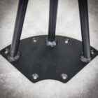 Svart metallbas för möbelben