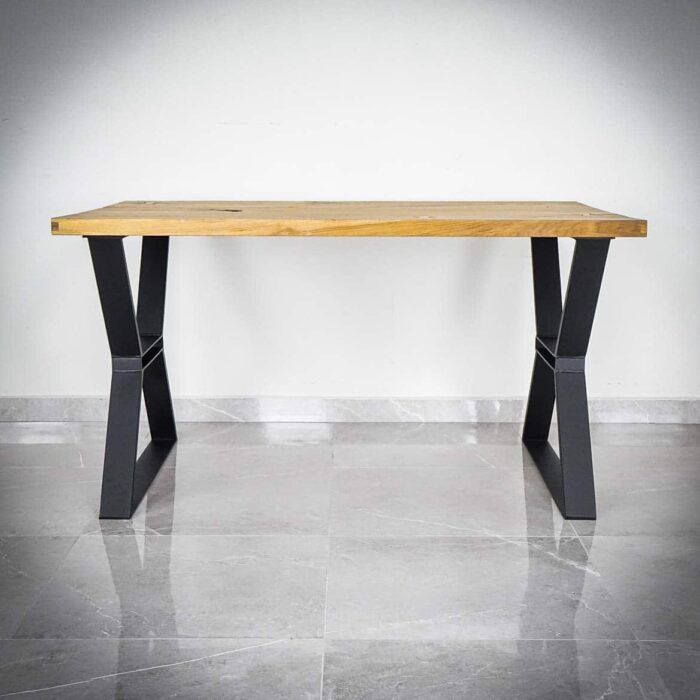 Bordsben-FUNKTION-SVART-10.jpg Träbord med svarta metallben