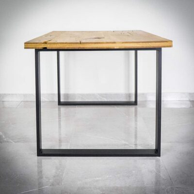 Bordsben-Kwadro-1.jpg Rektangulärt bord med metallben och träbordsskiva.