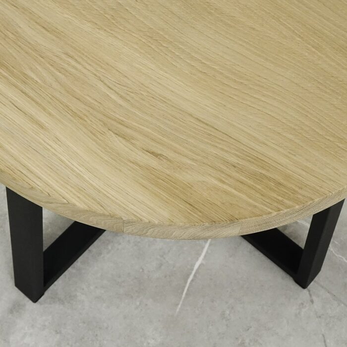 Bordsskiva-Round-60-cm-Grundoljda-obehandald2.jpg Runt träbord med svarta stålben