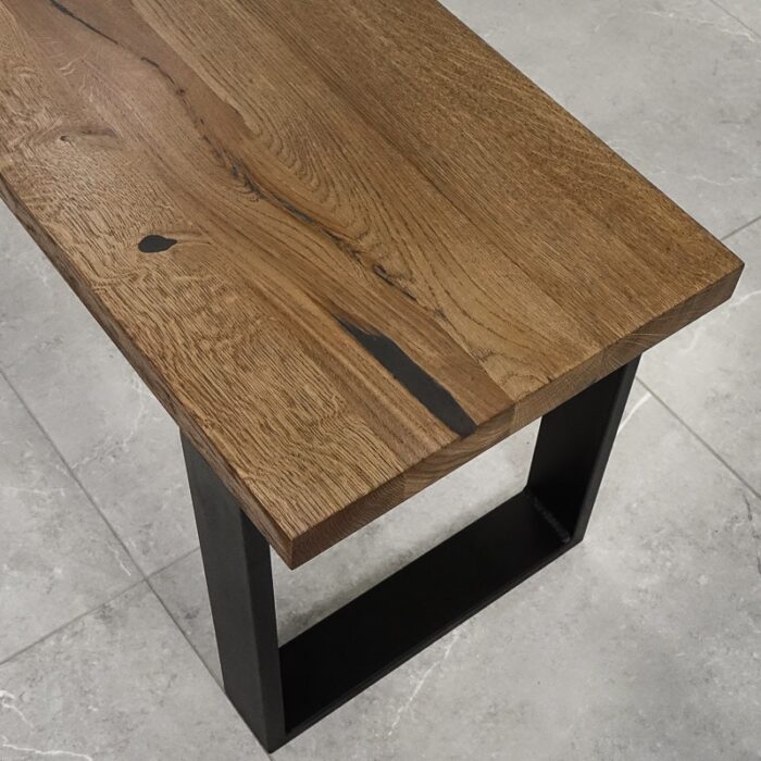 Bordsskiva-Strong-Grundoljad-brun4.jpg Rustik träbänk med metallben